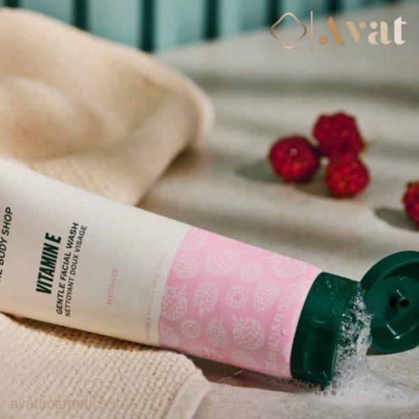 ژل شستشوی ملایم صورت ویتامین ای بادی شاپ | The Body Shop Vitamin E Gentle Facial Wash
