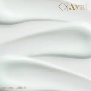 تسکین و آرامش پوست با کرم مرطوب کننده هیالوسیکا سنتلا اسیکن ۱۰۰۴